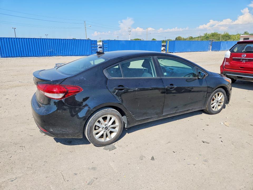 2017 Kia Forte მანქანა იყიდება აუქციონზე, vin: 3KPFL4A73HE144309, აუქციონის ნომერი: 67728526