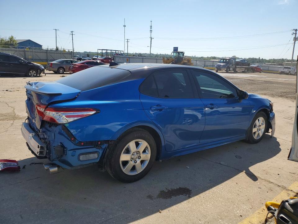 69018846 :رقم المزاد ، 4T1K61AK9LU330810 vin ، 2020 Toyota Camry مزاد بيع