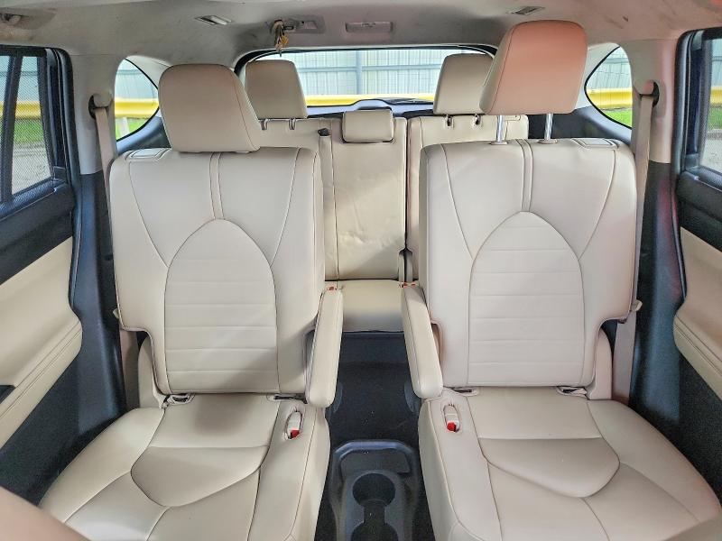 2023 Toyota Highlander მანქანა იყიდება აუქციონზე, vin: 5TDKDRAH7PS004561, აუქციონის ნომერი: 70153606