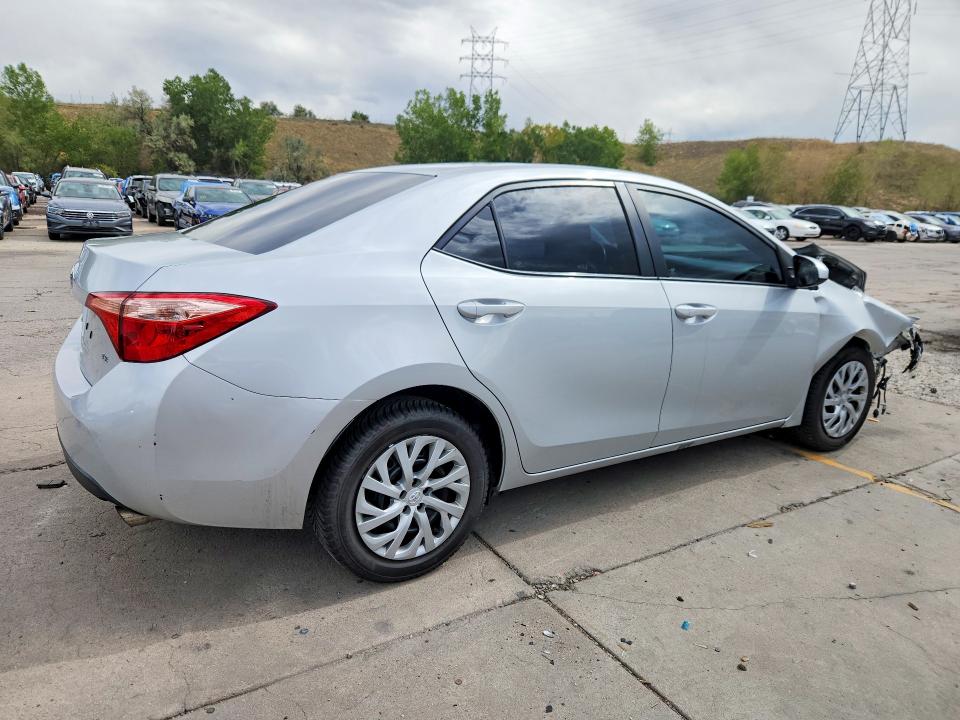 Продажа на аукционе авто 2017 Toyota Corolla, vin: 2T1BURHE7HC752104, номер лота: 68646256