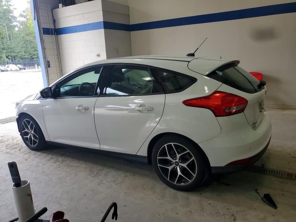 Продажа на аукционе авто 2017 Ford Focus, vin: 1FADP3M25HL213049, номер лота: 70503786