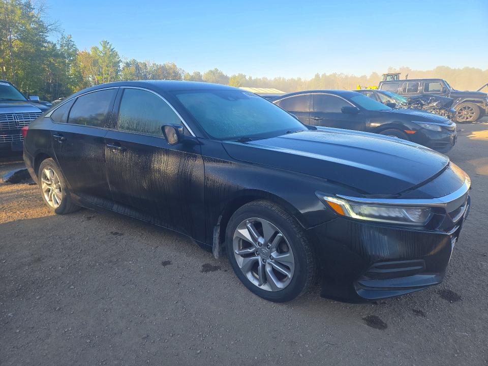 Продажа на аукционе авто 2018 Honda Accord, vin: 1HGCV1F17JA806211, номер лота: 68582016