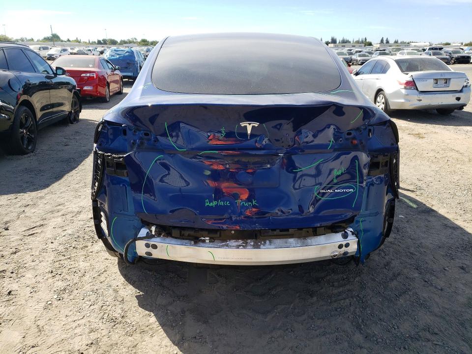 68366486 :رقم المزاد ، 7SAYGDEE7PF628808 vin ، 2023 Tesla Model Y مزاد بيع