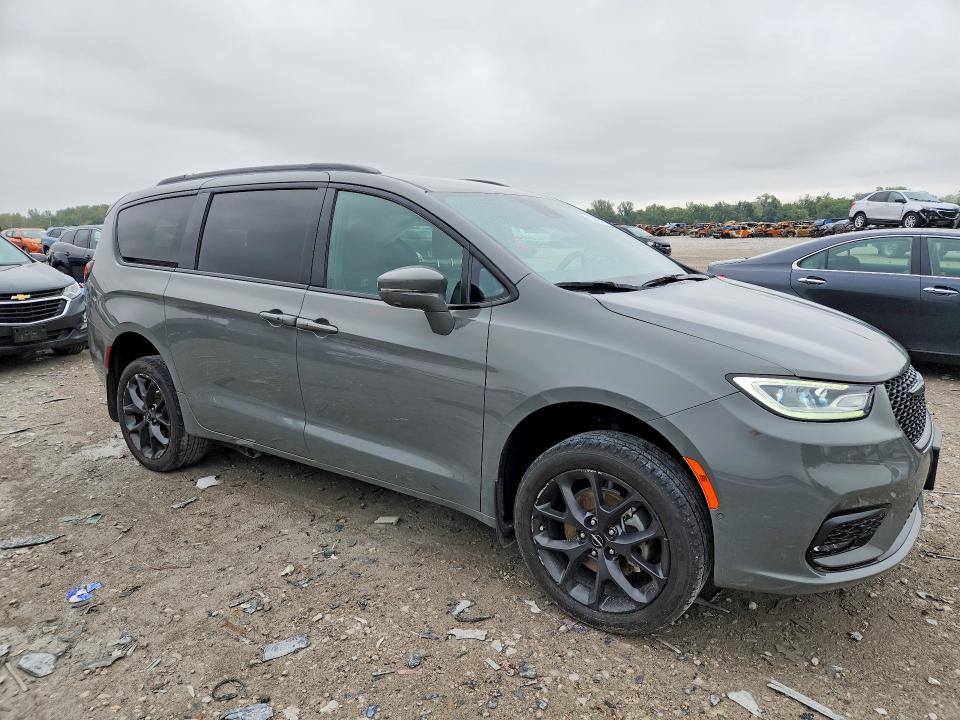 2021 Chrysler Pacifica მანქანა იყიდება აუქციონზე, vin: 2C4RC1BG5MR573759, აუქციონის ნომერი: 69348346