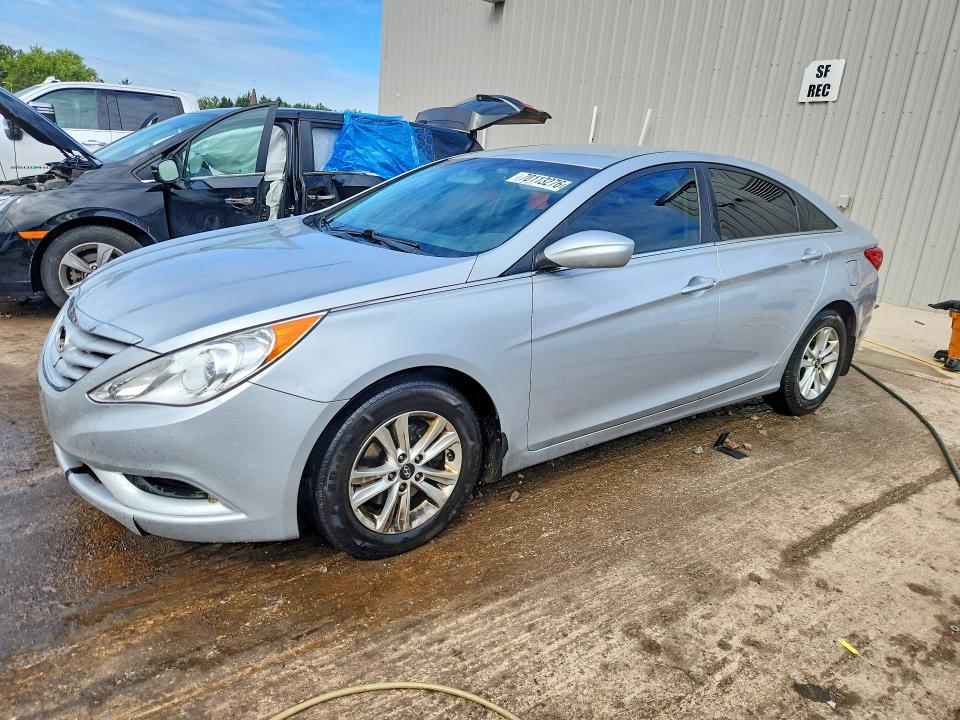 2012 Hyundai Sonata მანქანა იყიდება აუქციონზე, vin: 5NPEB4AC6CH469021, აუქციონის ნომერი: 70113276