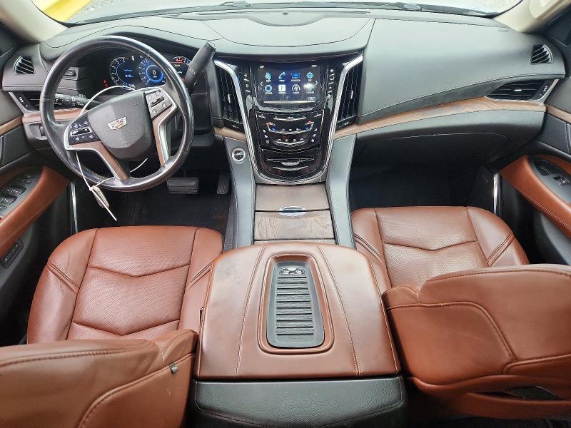 2016 Cadillac Escalade მანქანა იყიდება აუქციონზე, vin: 1GYS4HKJ8GR296211, აუქციონის ნომერი: 70502686