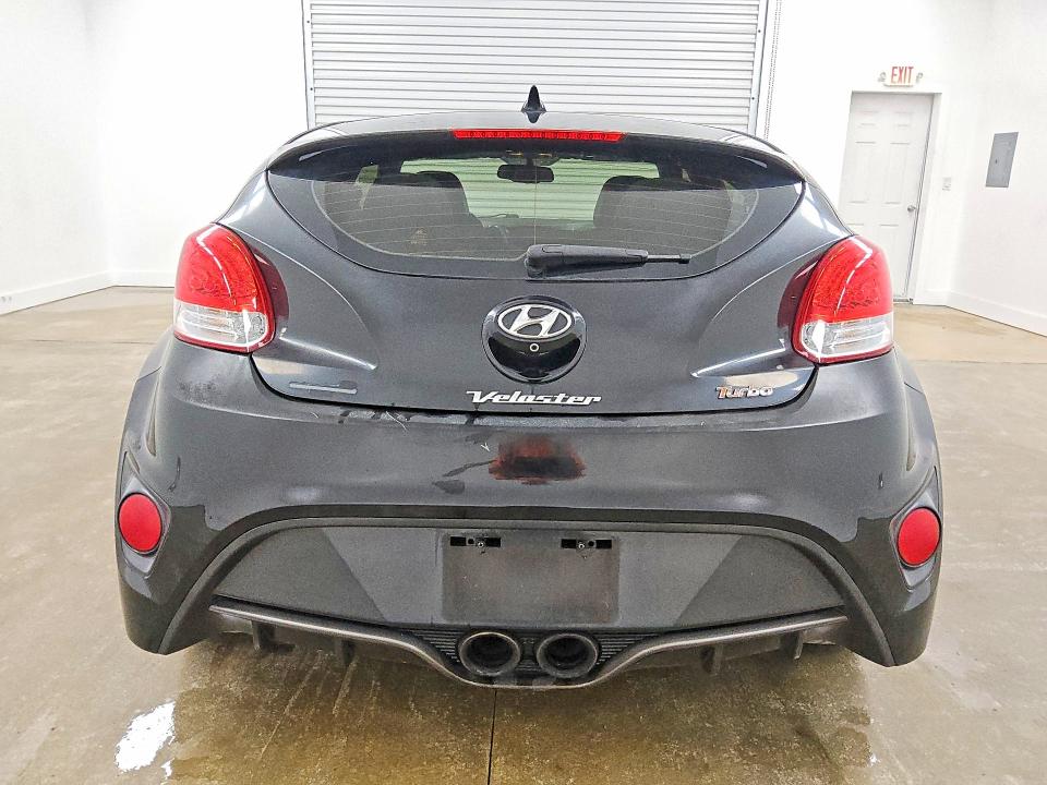 Продажа на аукционе авто 2015 Hyundai Veloster, vin: KMHTC6AE8FU235518, номер лота: 68379336