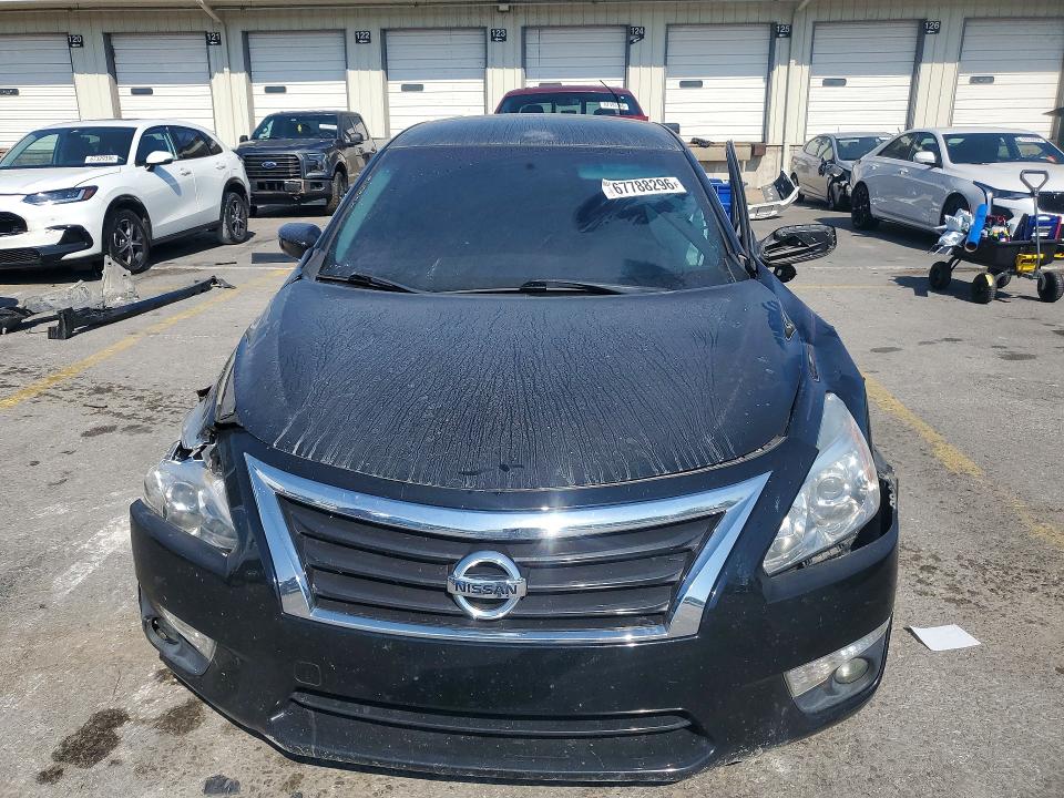Продажа на аукционе авто 2015 Nissan Altima, vin: 1N4AL3AP9FC197076, номер лота: 67788296