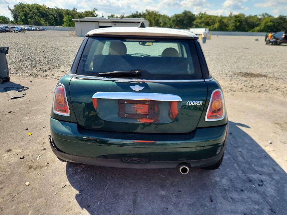 71031176 :رقم المزاد ، WMWMF33588TT67714 vin ، 2008 Mini Cooper مزاد بيع