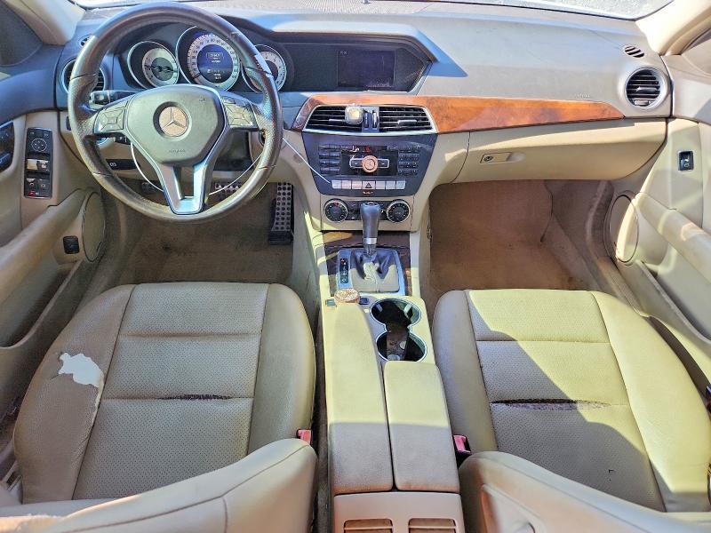 Продажа на аукционе авто 2014 Mercedes-benz C, vin: WDDGF4HB4EA965994, номер лота: 68642666
