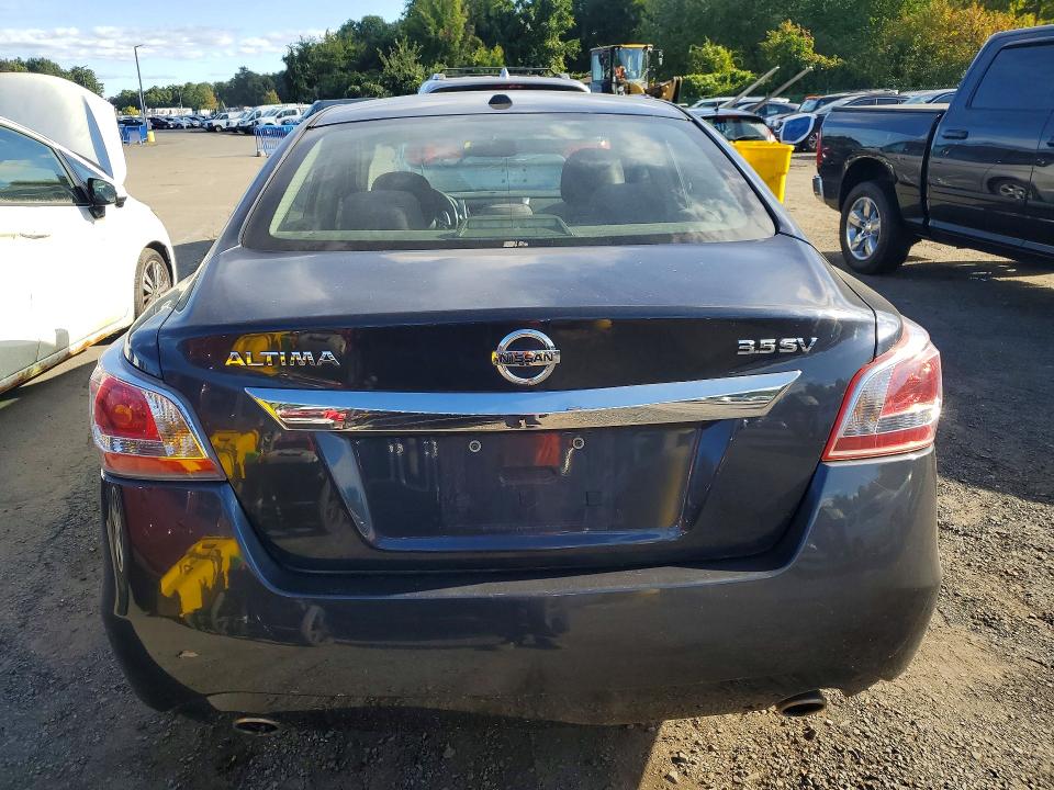 2013 Nissan Altima მანქანა იყიდება აუქციონზე, vin: 1N4BL3AP9DC203704, აუქციონის ნომერი: 70424156