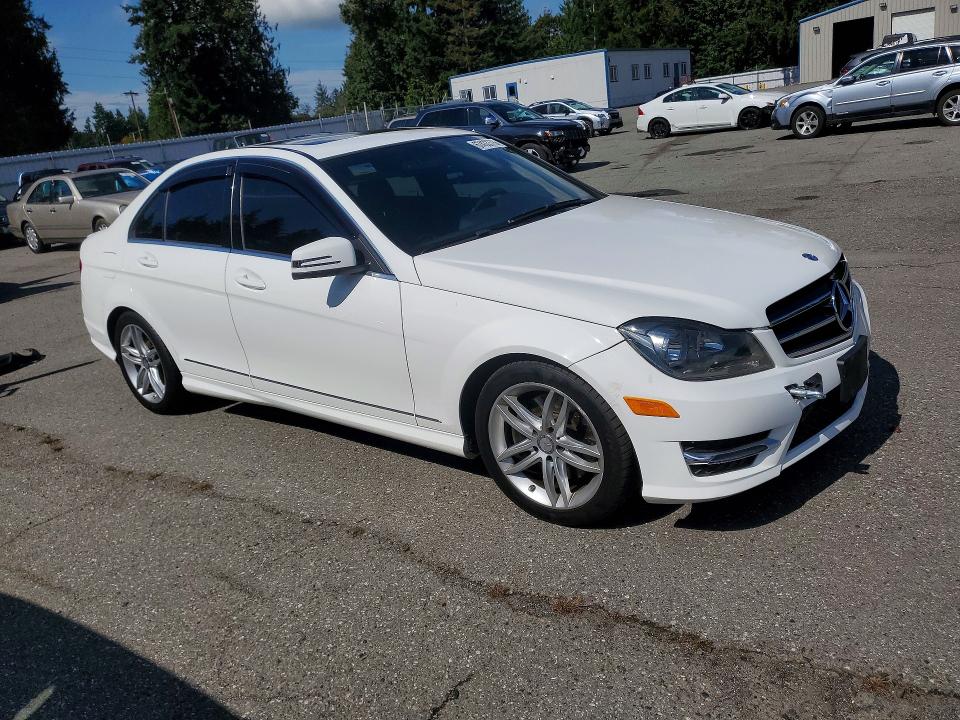 Aukcja sprzedaży 2014 Mercedes-benz C, vin: WDDGF8AB4EA908275, numer aukcji: 67433376