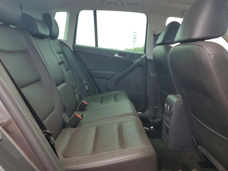 2016 Volkswagen Tiguan მანქანა იყიდება აუქციონზე, vin: WVGBV7AXXGW570864, აუქციონის ნომერი: 69411106