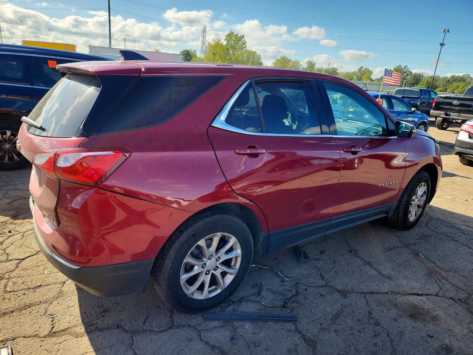 2018 Chevrolet Equinox მანქანა იყიდება აუქციონზე, vin: 2GNAXSEV5J6174761, აუქციონის ნომერი: 69985256