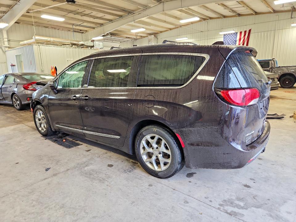2017 Chrysler Pacifica მანქანა იყიდება აუქციონზე, vin: 2C4RC1GG8HR754563, აუქციონის ნომერი: 70922776