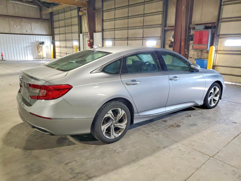 Продажа на аукционе авто 2020 Honda Accord, vin: 1HGCV1F44LA115859, номер лота: 70050246