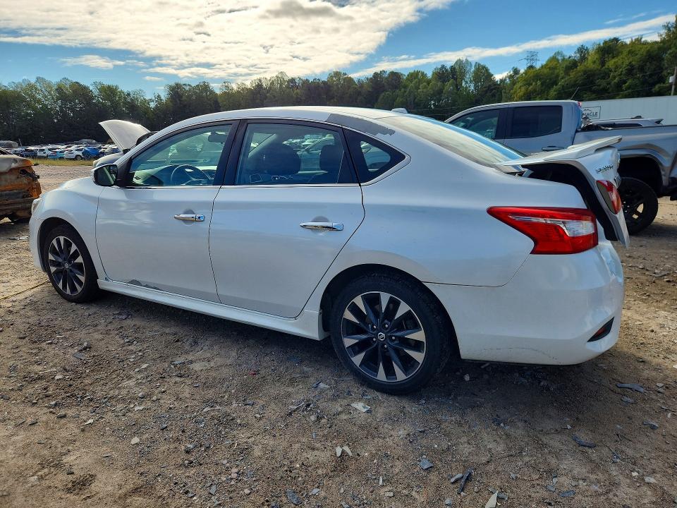 Продаж на аукціоні авто 2018 Nissan Sentra, vin: 3N1AB7AP7JY216117, номер лоту: 70493316