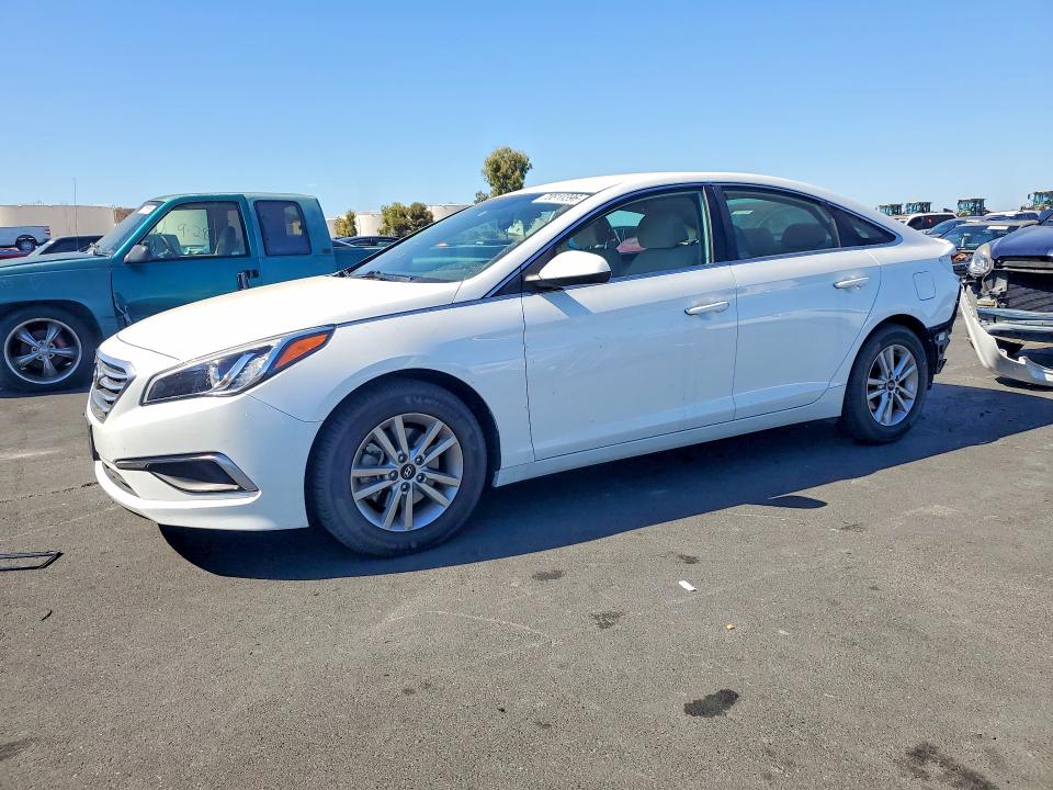 Продажа на аукционе авто 2017 Hyundai Sonata, vin: 5NPE24AF1HH524492, номер лота: 70810396