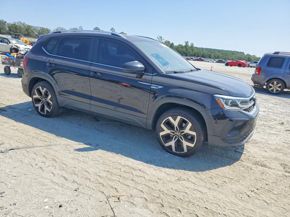 67309926 :رقم المزاد ، 3VV2X7B28PM313348 vin ، 2023 Volkswagen Taos مزاد بيع