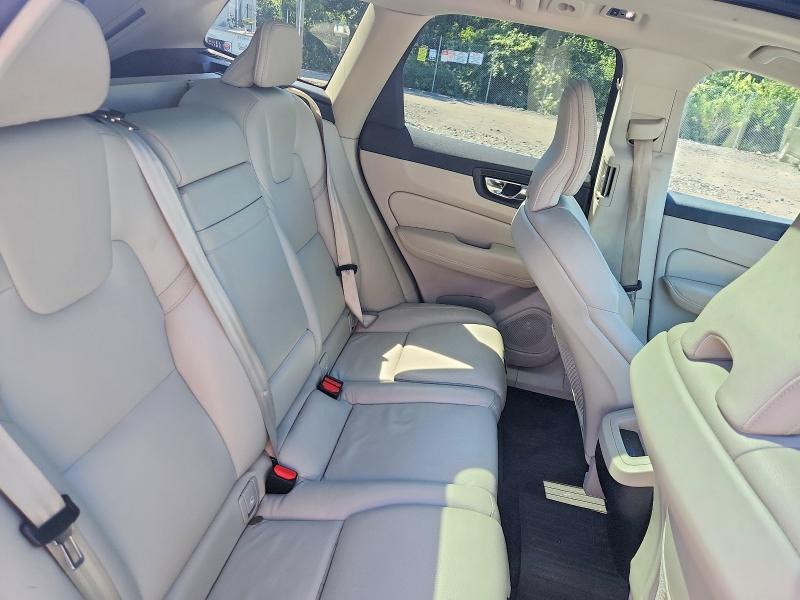 Продажа на аукционе авто 2021 Volvo Xc60, vin: YV4102RK7M1685275, номер лота: 67874396