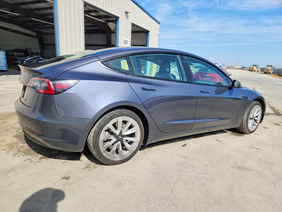 Продажа на аукционе авто 2022 Tesla Model 3, vin: 5YJ3E1EA8NF188362, номер лота: 70551636