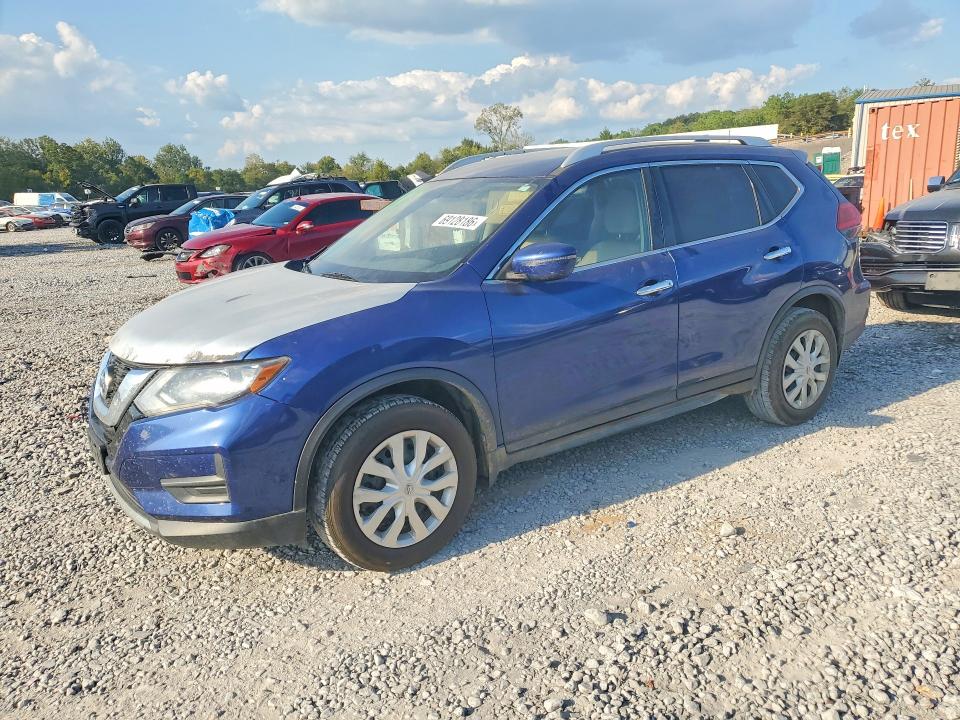 Auction sale of the 2017 Nissan Rogue, vin: JN8AT2MV4HW014784, lot number: 69128186