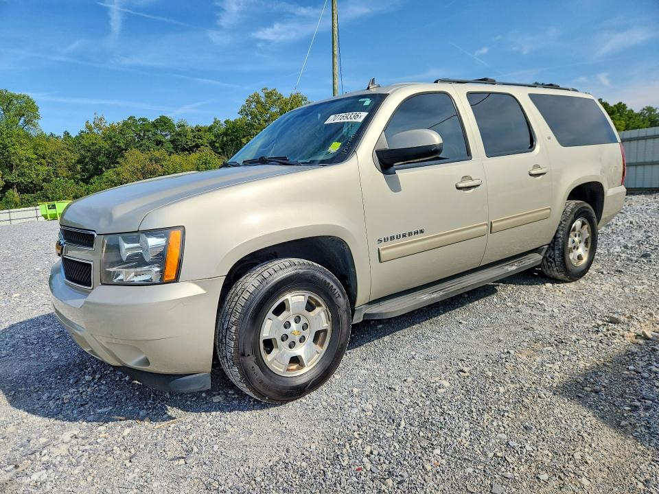 Auction sale of the 2014 Chevrolet Suburban, vin: 1GNSCJE02ER205361, lot number: 70169336