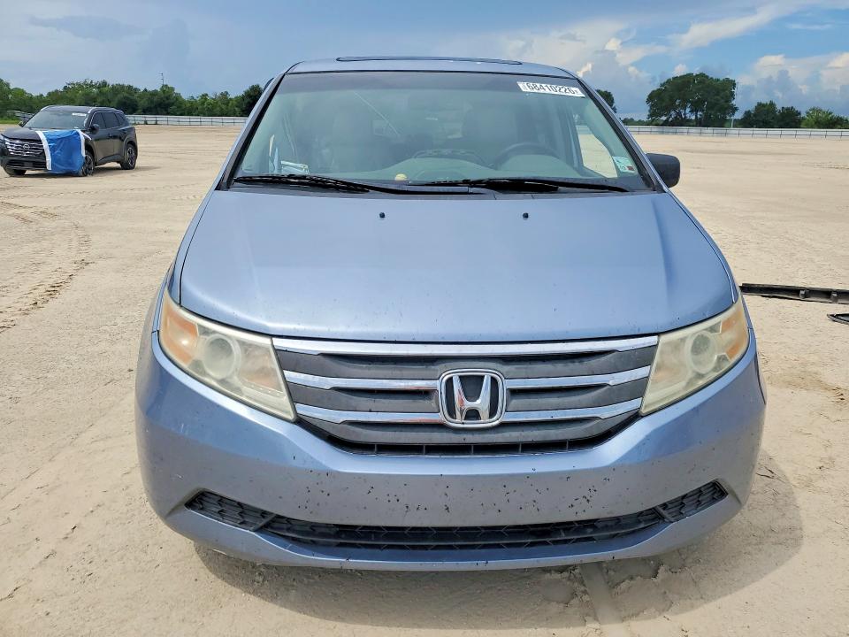 68410226 :رقم المزاد ، 5FNRL5H68CB085065 vin ، 2012 Honda Odyssey مزاد بيع