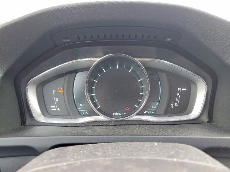 2015 Volvo S60 მანქანა იყიდება აუქციონზე, vin: YV1612TD2F2308375, აუქციონის ნომერი: 69586506