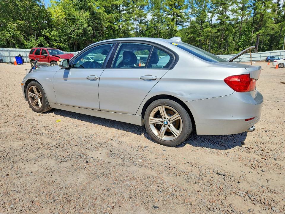 68499096 :رقم المزاد ، WBA3A5C55DF359052 vin ، 2013 Bmw 328 مزاد بيع