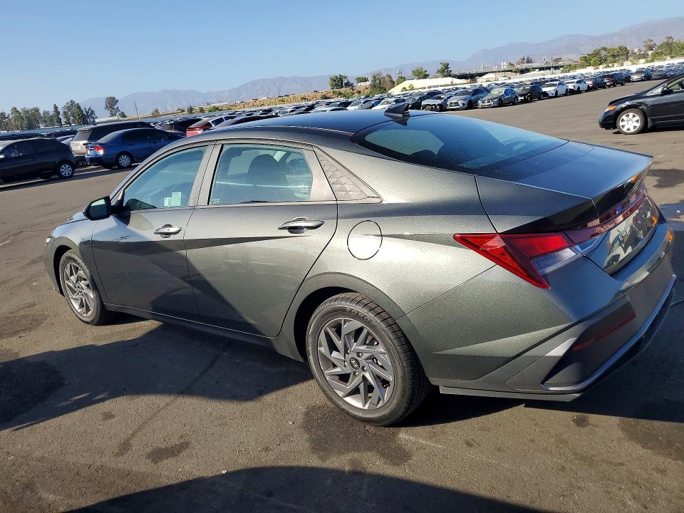 Продажа на аукционе авто 2024 Hyundai Elantra, vin: KMHLM4DG3RU731703, номер лота: 69345666
