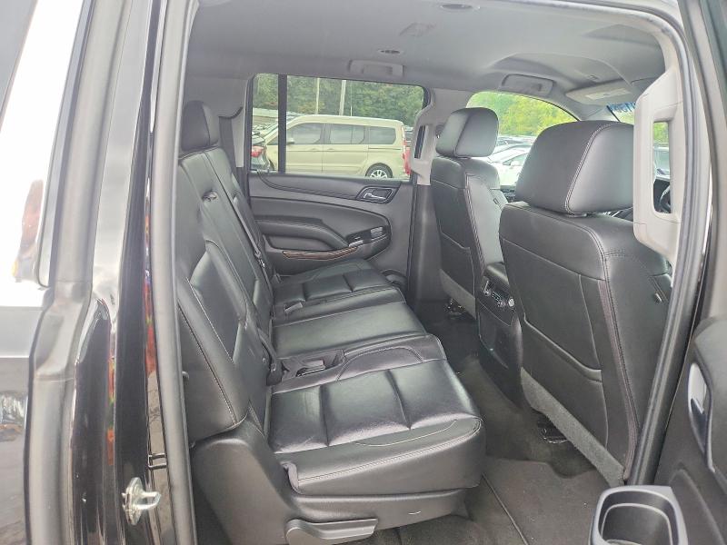 Продаж на аукціоні авто 2018 Chevrolet Suburban, vin: 1GNSCHKCXJR376120, номер лоту: 71059136