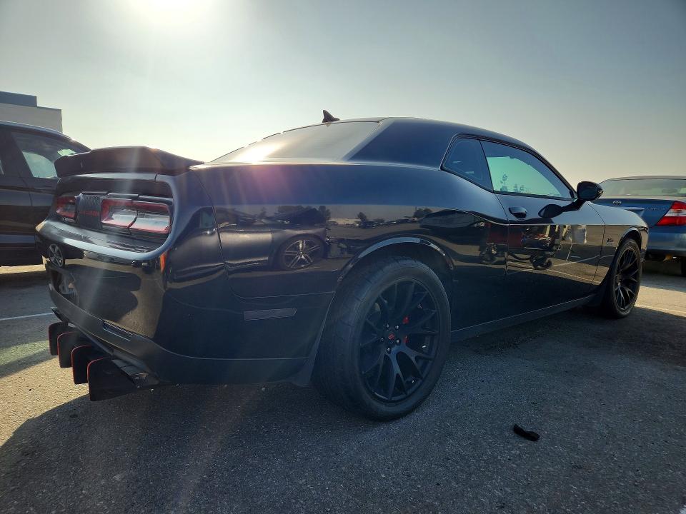 Auction sale of the 2017 Dodge Challenger, vin: 2C3CDZBT8HH530743, lot number: 70526186