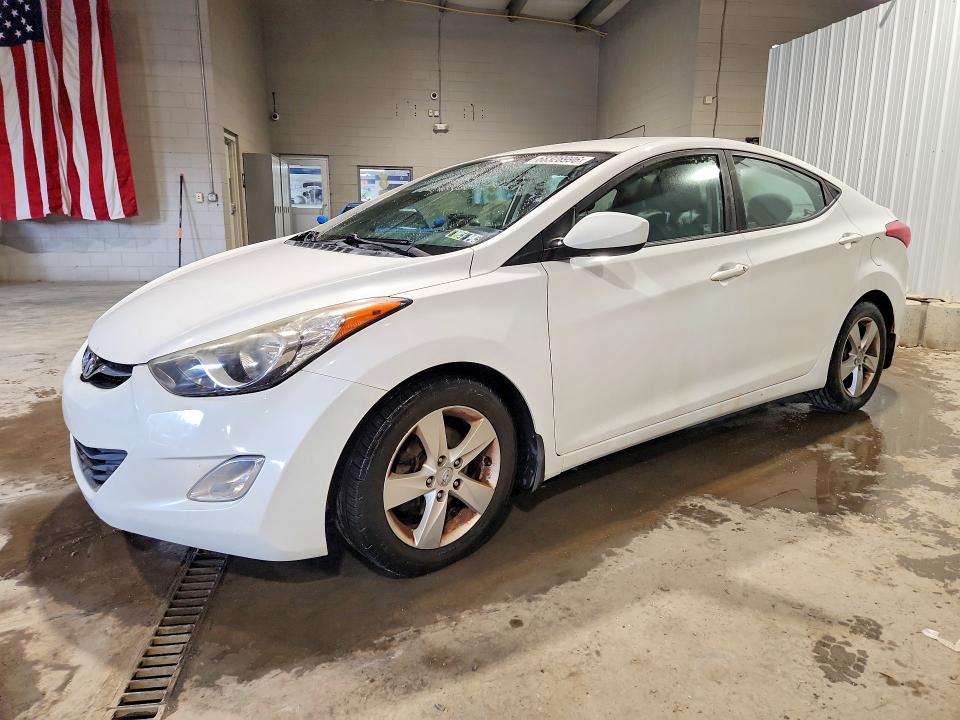 68328996 :رقم المزاد ، 5NPDH4AE6DH407714 vin ، 2013 Hyundai Elantra مزاد بيع