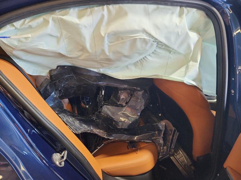 65559416 :رقم المزاد ، 3MW5R1J0XN8C66037 vin ، 2022 Bmw 330i مزاد بيع