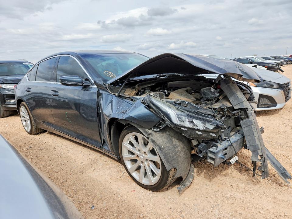 69631226 :رقم المزاد ، 1G6DW5RK5L0151201 vin ، 2020 Cadillac Ct5 مزاد بيع