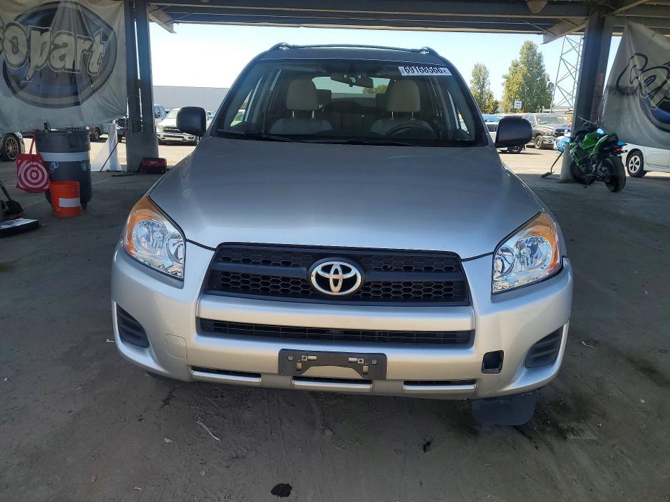 69168566 :رقم المزاد ، 2T3ZF4DVXBW068453 vin ، 2011 Toyota Rav4 مزاد بيع