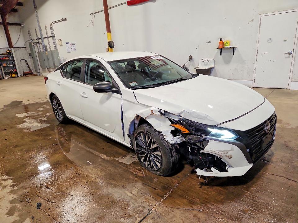 70015666 :رقم المزاد ، 1N4BL4DV6TN312494 vin ، 2026 Nissan Altima مزاد بيع