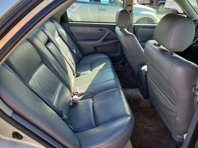 68807266 :رقم المزاد ، 4T1BF28K3YU096649 vin ، 2000 Toyota Camry مزاد بيع