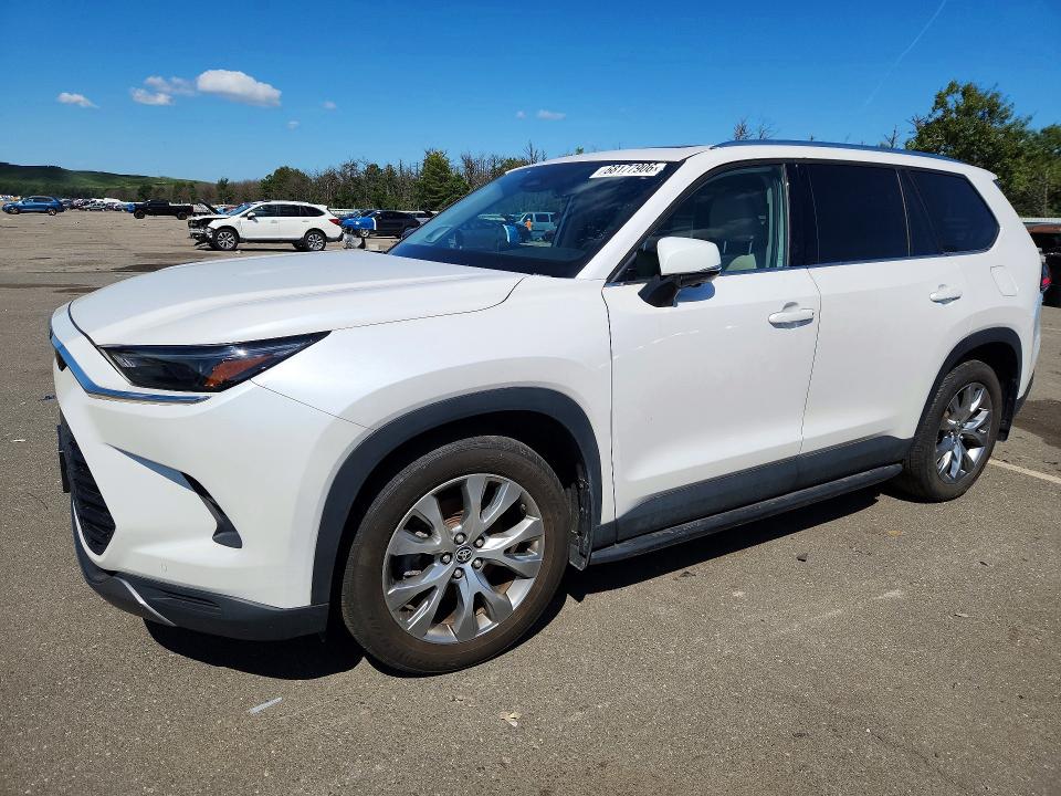 Auction sale of the 2024 Toyota Grand Highlander Hybrid, vin: 5TDACAB56RS015526, lot number: 68177906