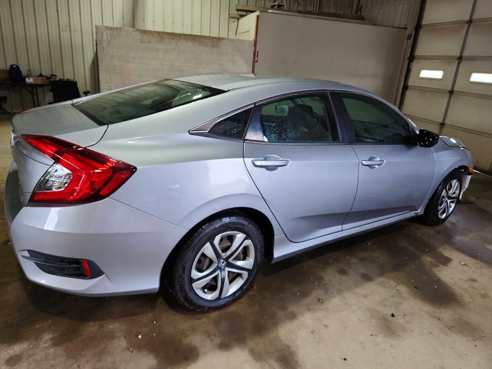 Продажа на аукционе авто 2018 Honda Civic, vin: 2HGFC2F57JH557275, номер лота: 69133006