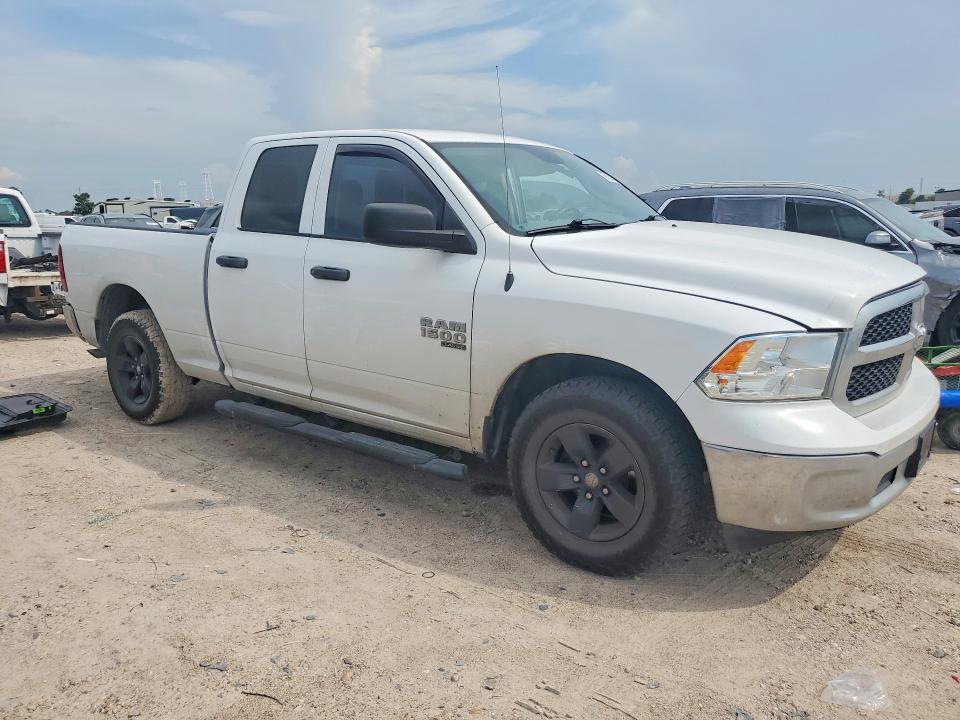68221006 :رقم المزاد ، 1C6RR6FG4LS128049 vin ، 2020 Ram 1500 Classic مزاد بيع