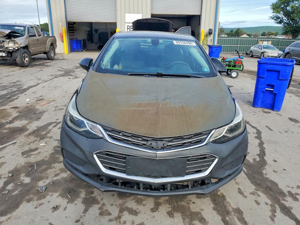 Продажа на аукционе авто 2018 Chevrolet Cruze, vin: 3G1BE6SM7JS523970, номер лота: 69758496