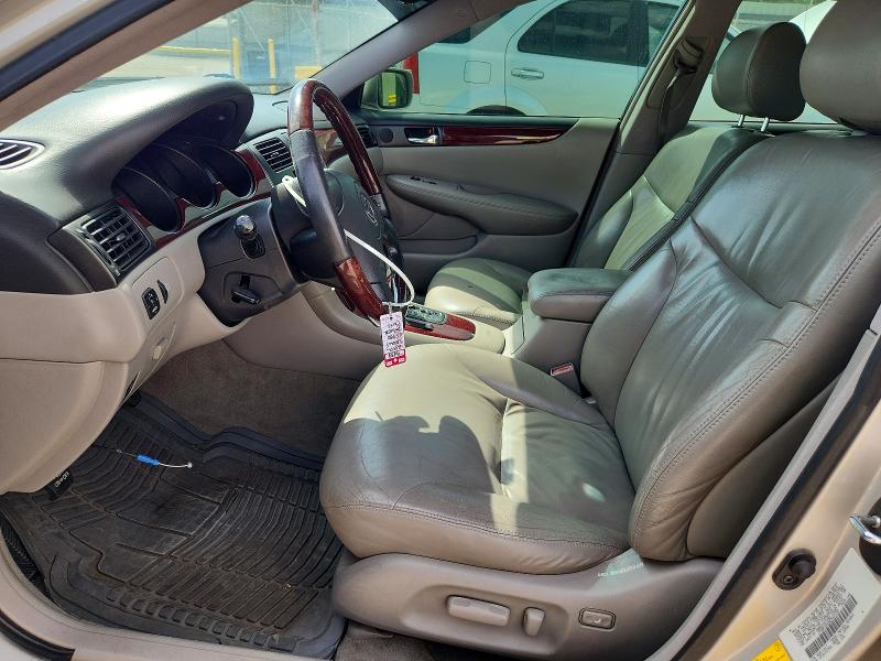 68622816 :رقم المزاد ، JTHBF30G925000766         vin ، 2002 Lexus Es مزاد بيع