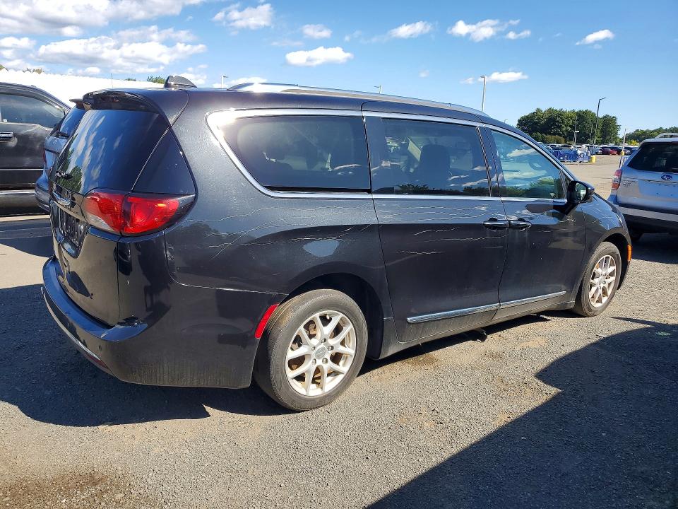 2020 Chrysler Pacifica მანქანა იყიდება აუქციონზე, vin: 2C4RC1BG2LR275989        , აუქციონის ნომერი: 68658936