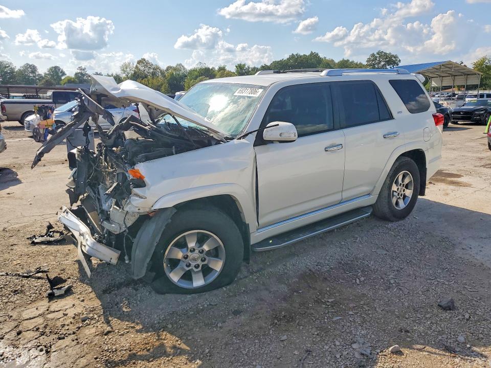 Auction sale of the 2013 Toyota 4runner, vin: JTEZU5JR0D5054716, lot number: 69317806