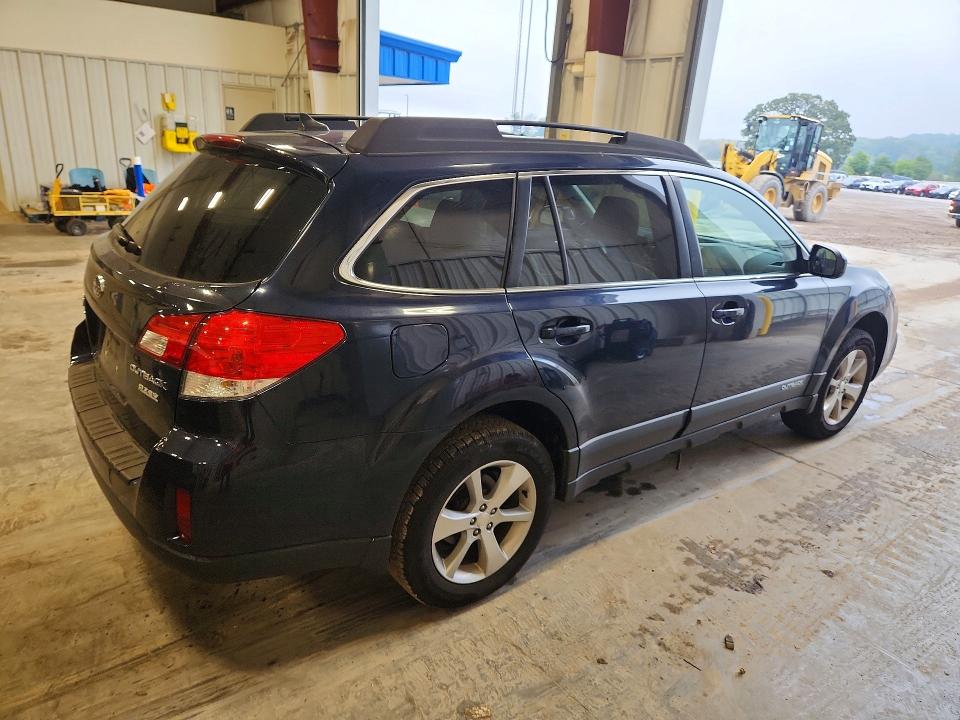71109506 :رقم المزاد ، 4S4BRBJC9D3257838 vin ، 2013 Subaru Outback مزاد بيع