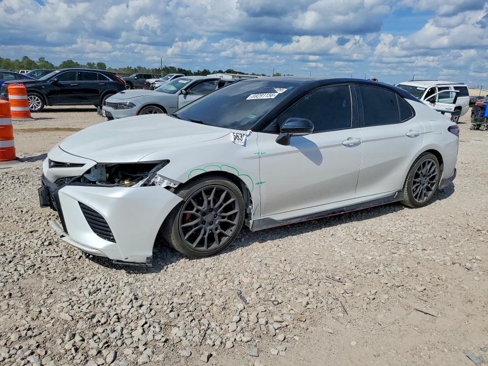 Auction sale of the 2021 Toyota Camry, vin: 4T1KZ1AK6MU054031, lot number: 69291156