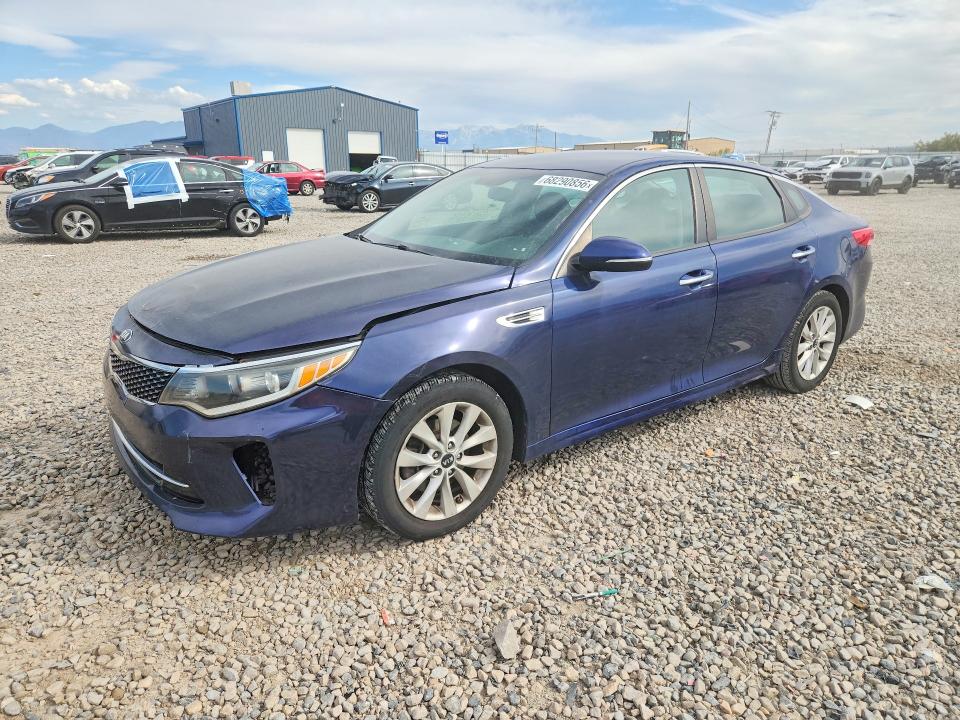 Продаж на аукціоні авто 2017 Kia Optima, vin: 5XXGT4L35HG128568, номер лоту: 68290856