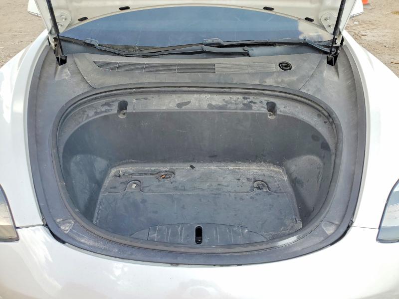2020 Tesla Model 3 მანქანა იყიდება აუქციონზე, vin: 5YJ3E1EB3LF667357, აუქციონის ნომერი: 70269116